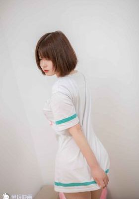 国产精品自在拍在线播放互動交流_BD韩语完整视频观看