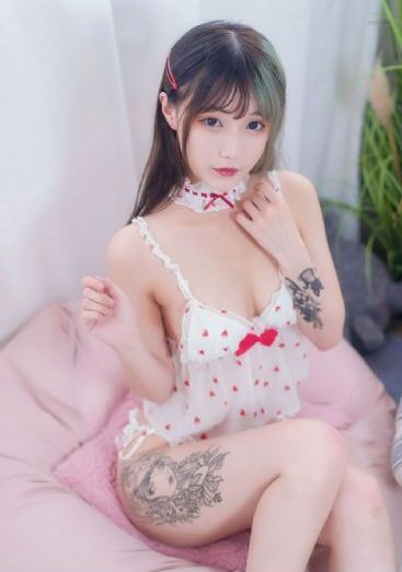 要了她的第一次好爽好紧_云播放粤语日本成人在线